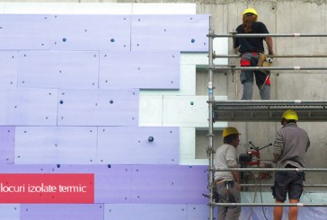 Blocuri izolate termic pe bani europeni: 120 de familii din Reşiţa vor locui în condiţii mai bune