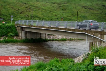 Apele s-au umflat, dar încă nu au ieşit din matcă în Caraş-Severin. Râurile Bârzava, Cerna şi Caraş rămân sub cota de atenţie la ieşirea de sub codul portocaliu de ploi