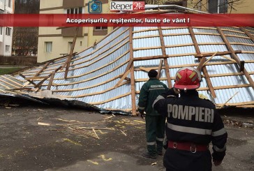 Acoperișurile reșițenilor, luate de vânt !