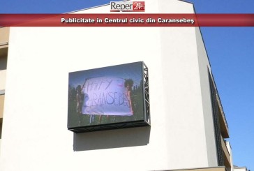 Publicitate în Centrul Civic din Caransebeş