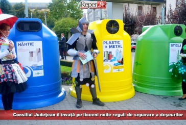 Consiliul Judeţean îi învață pe liceeni noile reguli de separare a deşeurilor