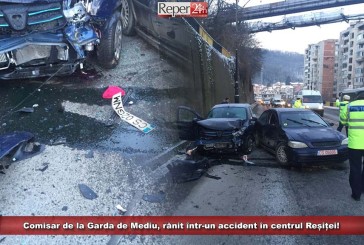 UPDATE: Comisar de la Garda de Mediu, rănit într-un accident în centrul Reșiței!