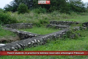 Tinerii studenți, în practică la bătrâna rezervație arheologică Tibiscum