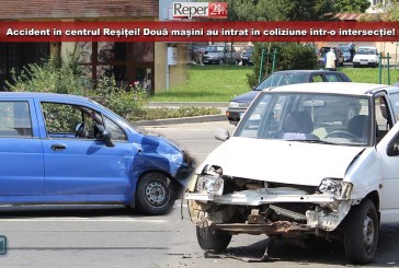 Accident în centrul Reșiței! Două mașini au intrat în coliziune într-o intersecție!