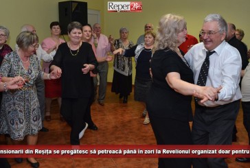 Pensionarii din Reșița se pregătesc să petreacă până în zori la Revelionul organizat doar pentru ei