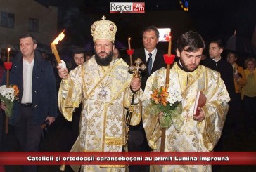 Catolicii şi ortodocşii caransebeșeni au primit Lumina împreună