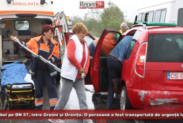 Carambol pe DN 57, între Greoni și Oravița. O persoană a fost transportată de urgență la spital!