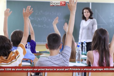 Peste 1200 de elevi reșițeni vor primi burse în acest an! Primăria a alocat aproape 400.000 lei în acest sens