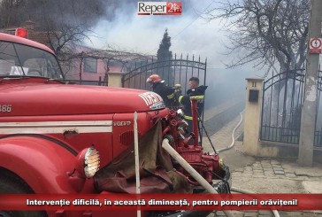 Update: Două persoane transportate la spitalul din Oravița, în urma incendiului produs în această dimineață!