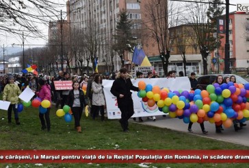Peste 500 de persoane au participat la Marșul pentru viață de la Reșița! Populația din România, în scădere dramatică!
