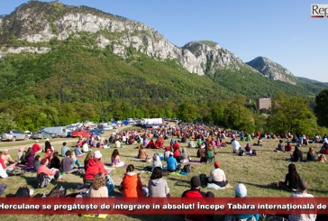 Stațiunea Băile Herculane se pregătește de integrare în absolut! Tabăra internațională de yoga începe peste câteva zile!