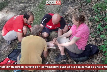 Turistă din București salvată de 4 salvamontiști după ce s-a accidentat pe Cheile Nerei