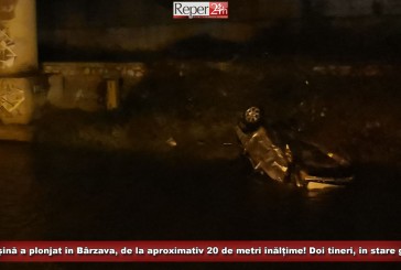 UPDATE: O mașină a plonjat în Bârzava, de la aproximativ 20 de metri înălțime! Pasagerul de 21 de ani a murit!