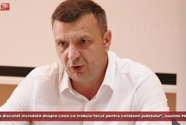 „Nu s-a discutat niciodată despre ceea ce trebuie făcut pentru cetățenii județului Caraș-Severin”, susține Silviu Hurduzeu