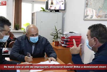 De bună voie și silit de împrejurări, directorul Gabriel Stika a demisionat vineri
