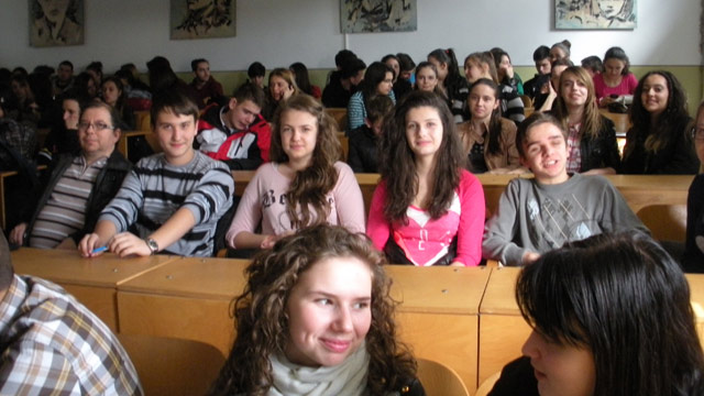 e4