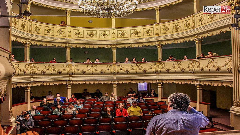 interior teatru vechi